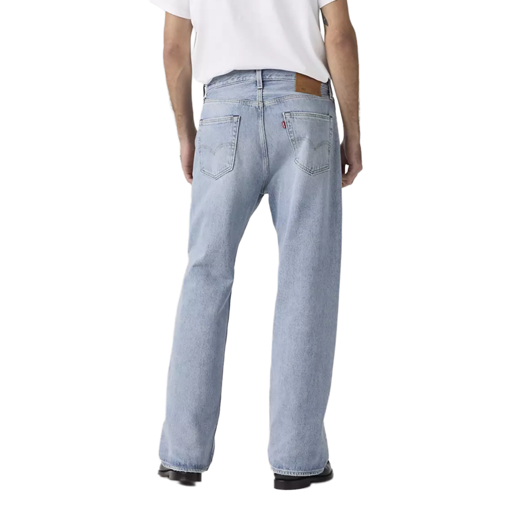 Levi's 501 Loose - In my Bronco