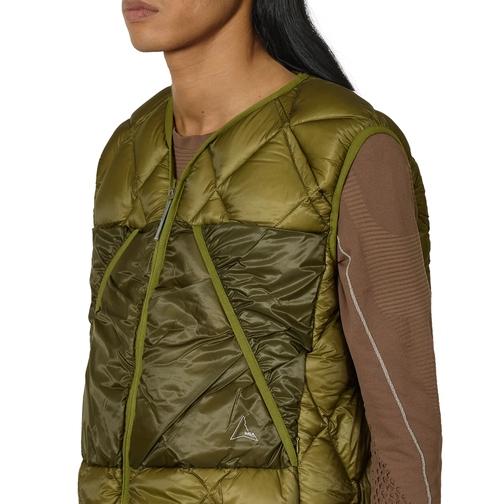 Roa Light Down Vest - Olive Branch