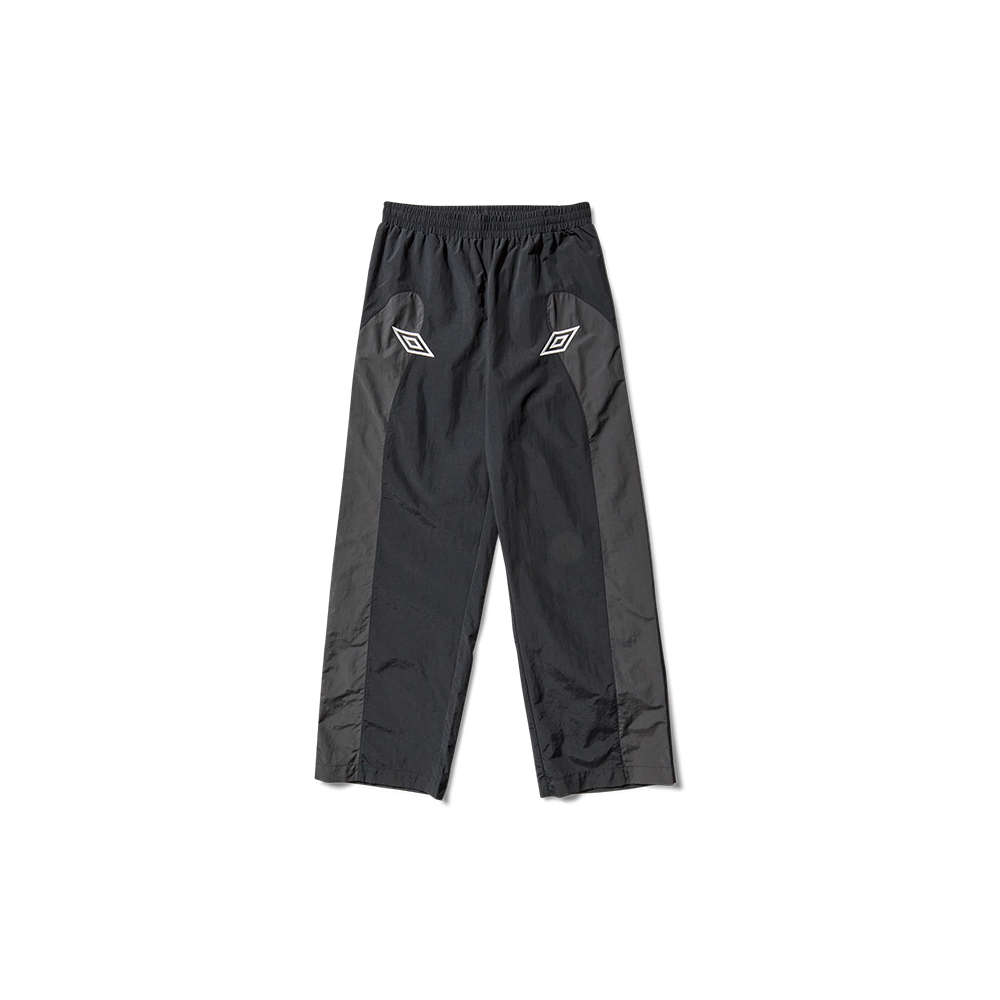 Umbro Guarding Tracksuit pant - Black